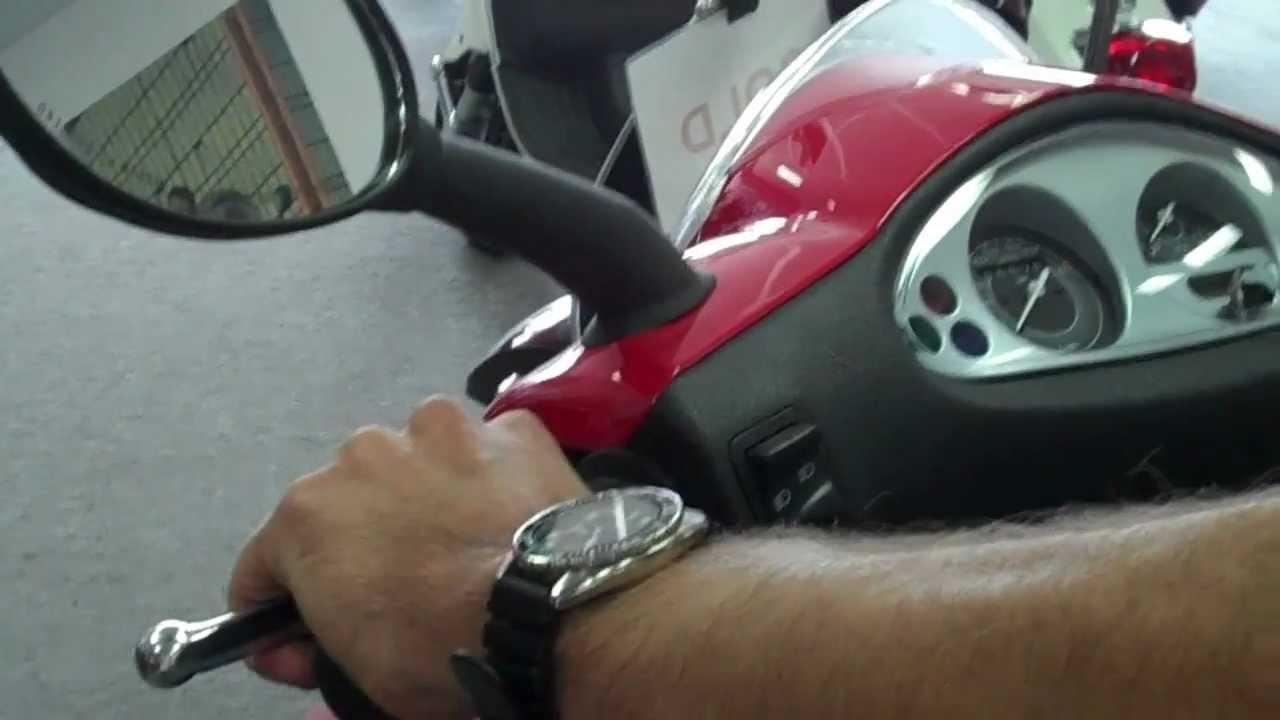How To Ride A Scooter - Ace Scooters