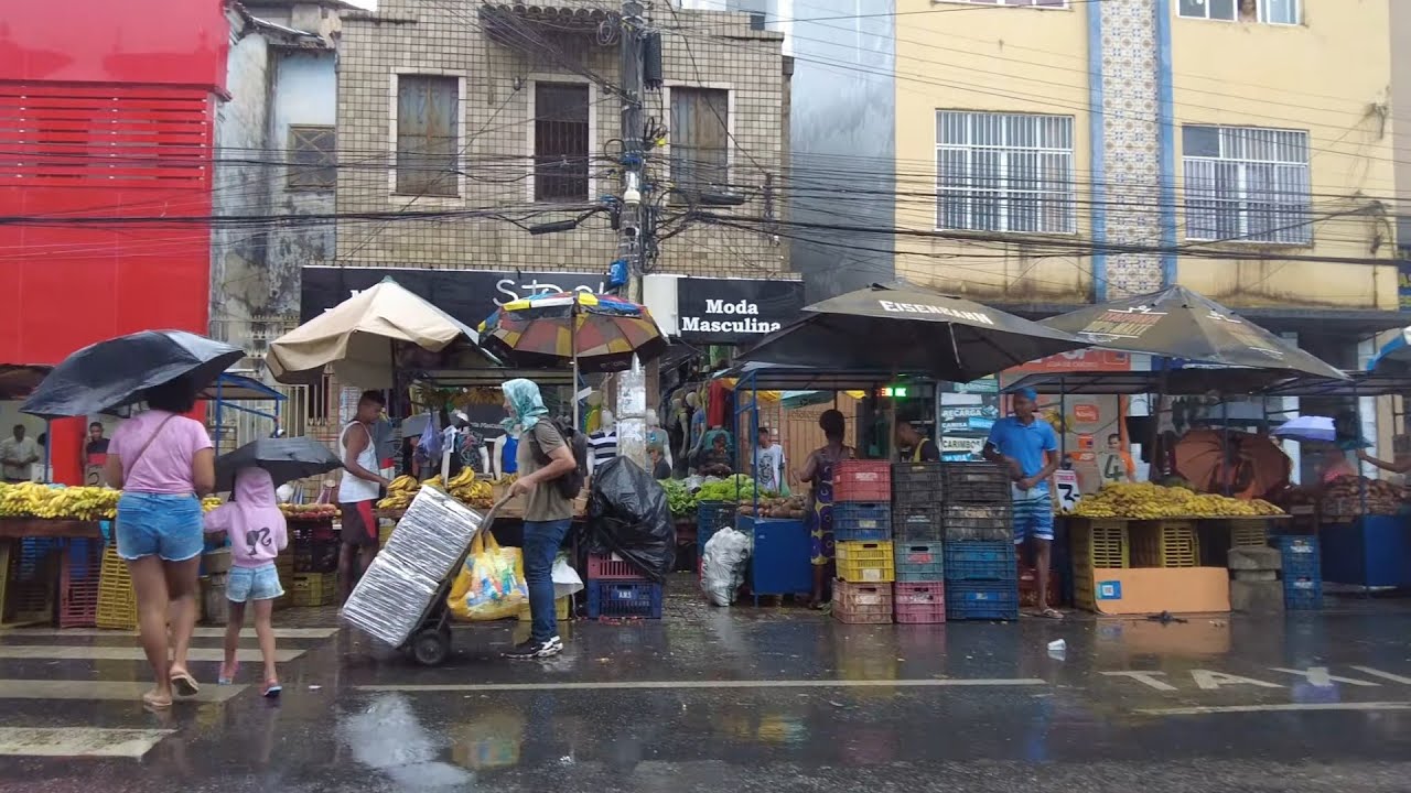 COM CHUVA, ESTAÇÃO DA LAPA ATÉ O MERCADO MODELO - SALVADOR BAHIA 🇧🇷 (25 Janeiro,2024) #salvadorbahia