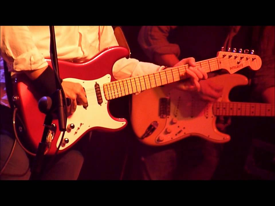 The Straits - Sultans of swing [La Cigale, Paris, 27.03.12]
