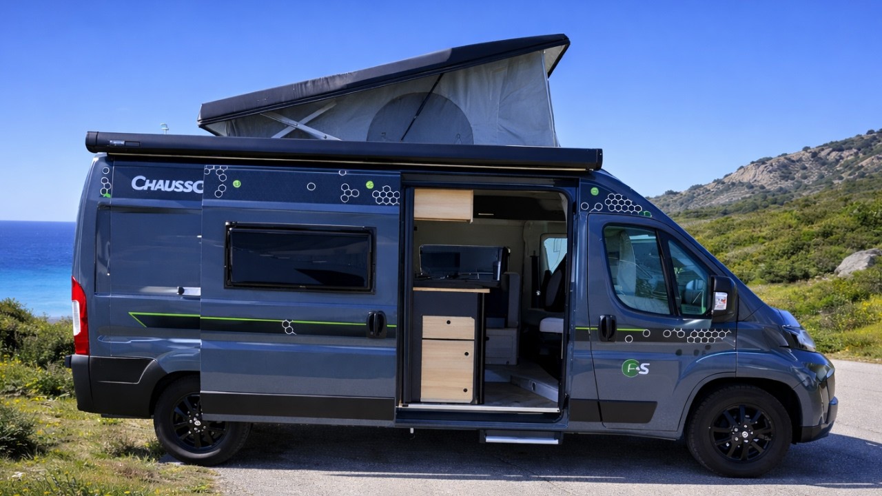 This Small Campervan OUTSMARTED Interior Space!
