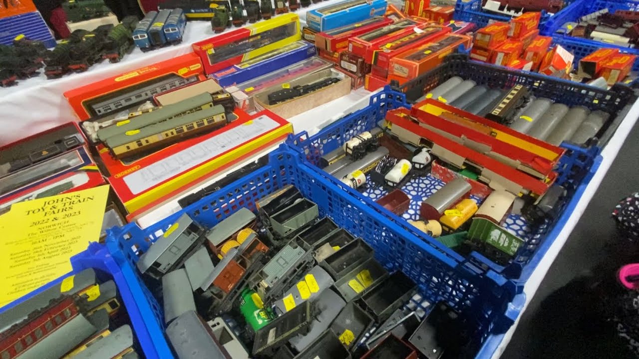Spalding Toy fair model bargains