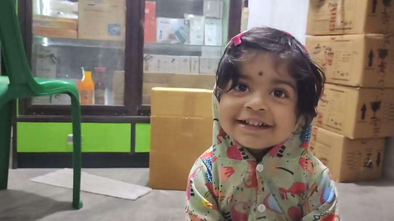 শ্রীজি কি বলছে কিছু কি বুঝতে পারলে ⁉️ এখন আমাদের কথায় নতুন করে ঠাকুর ঘর হয়েছে শ্রীজি দেখতে এসেছে 🤗