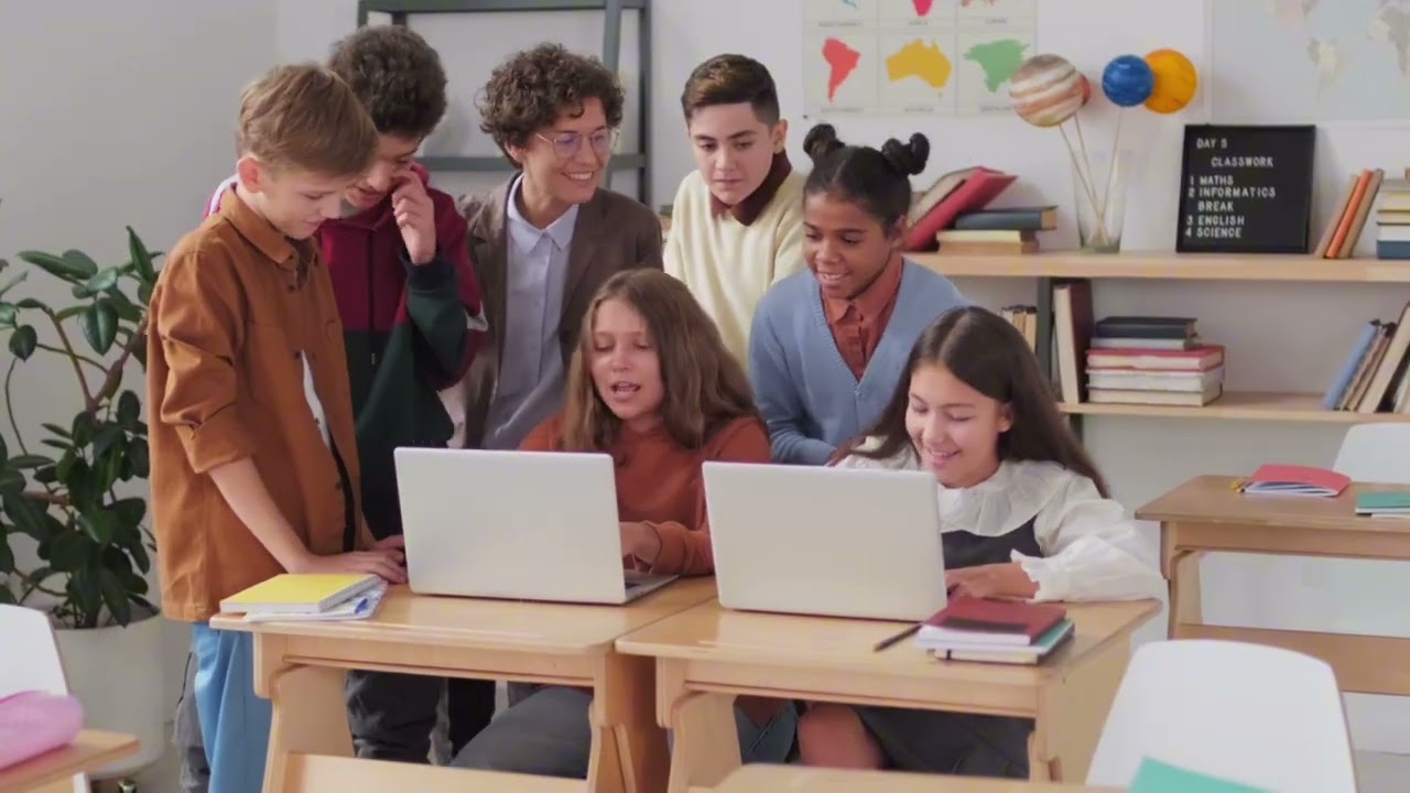 Recyklohran&iacute; &ndash; průvodn&iacute; video k &uacute;kolu Recyklačn&iacute; zpravodaj
