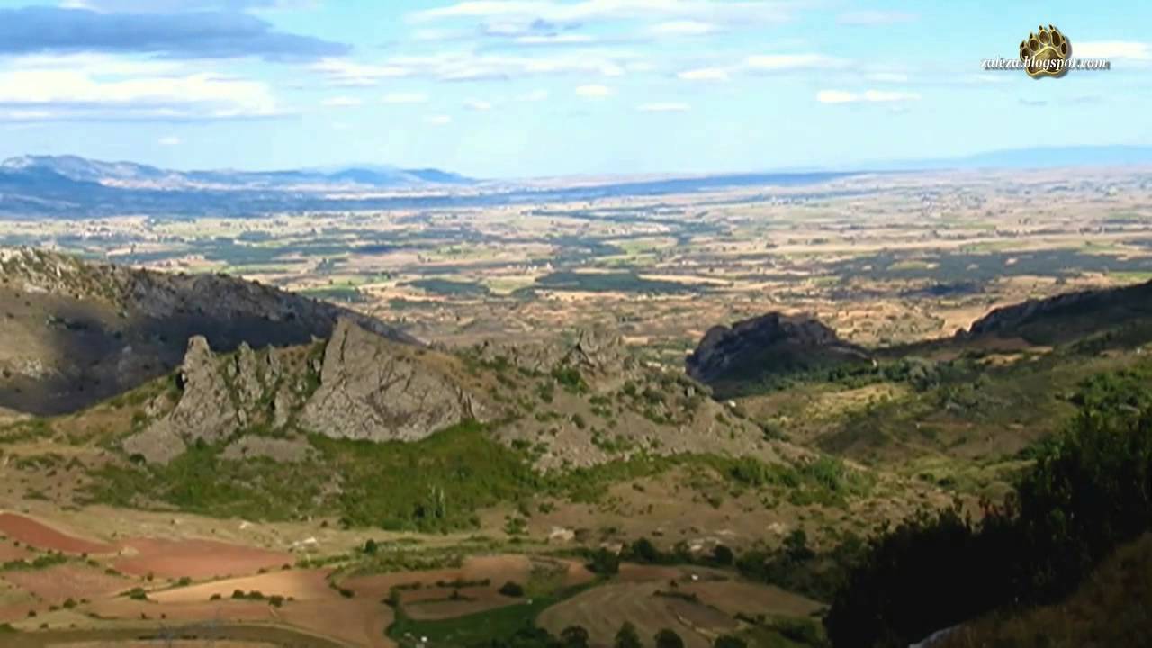El último balcón de la Bureba (Poza de la Sal)