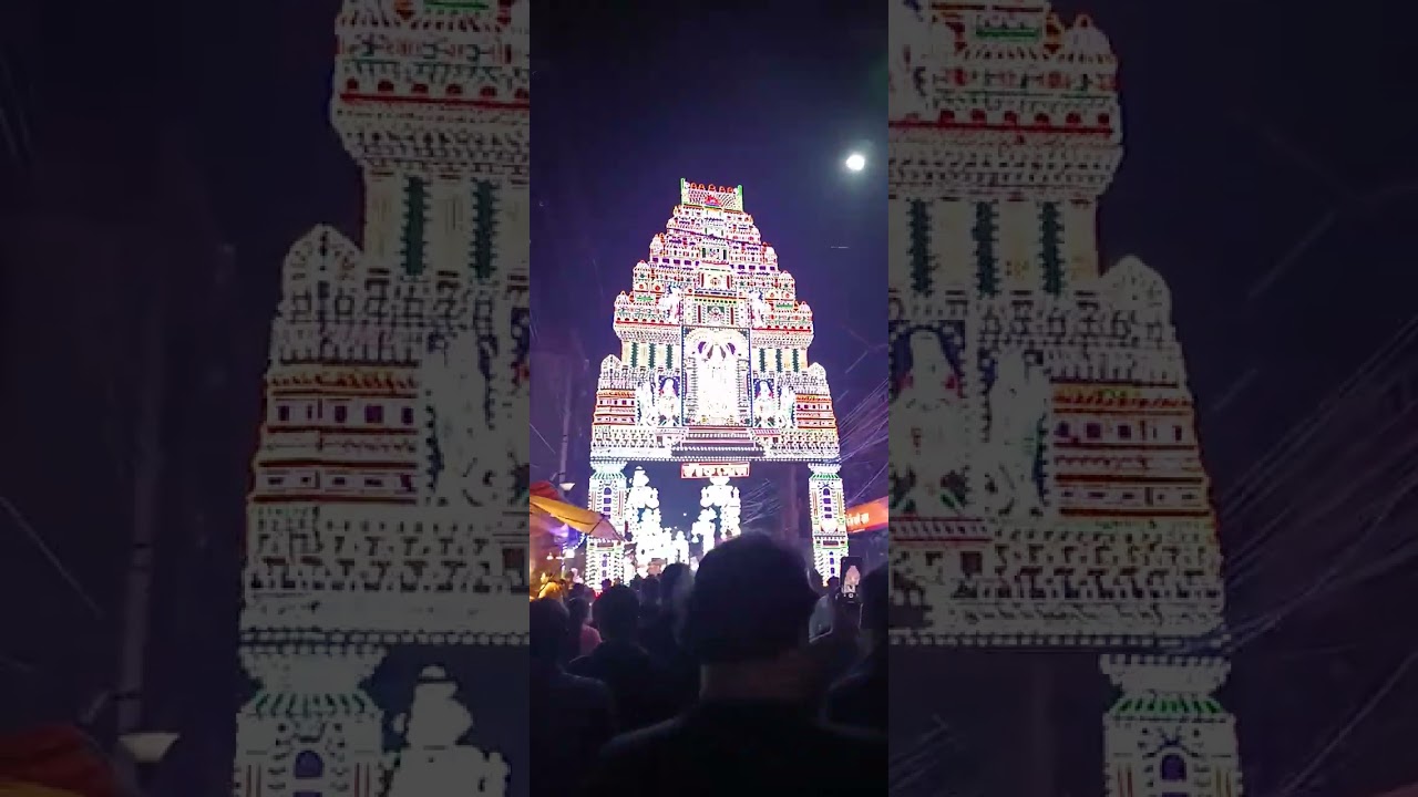 JAGADHATRI CHANDANAGAR PUJA