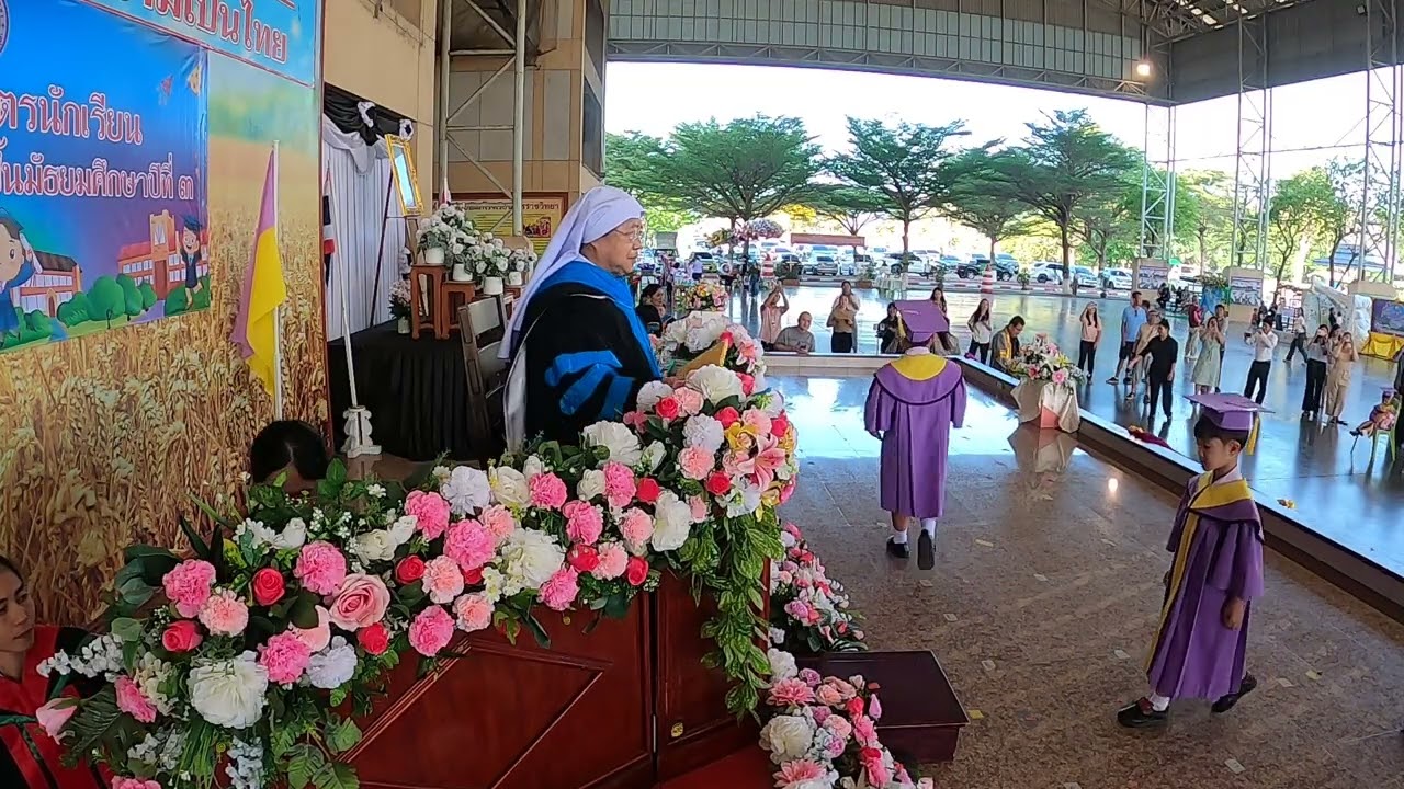 พิธีมอบวุฒิบัตรนักเรียน ชั้นปฐมวัยปีที่ 3 ปีการศึกษา 2568
