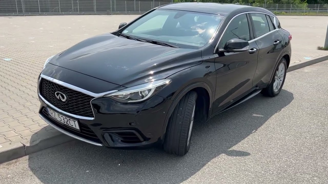 Infiniti QX 30