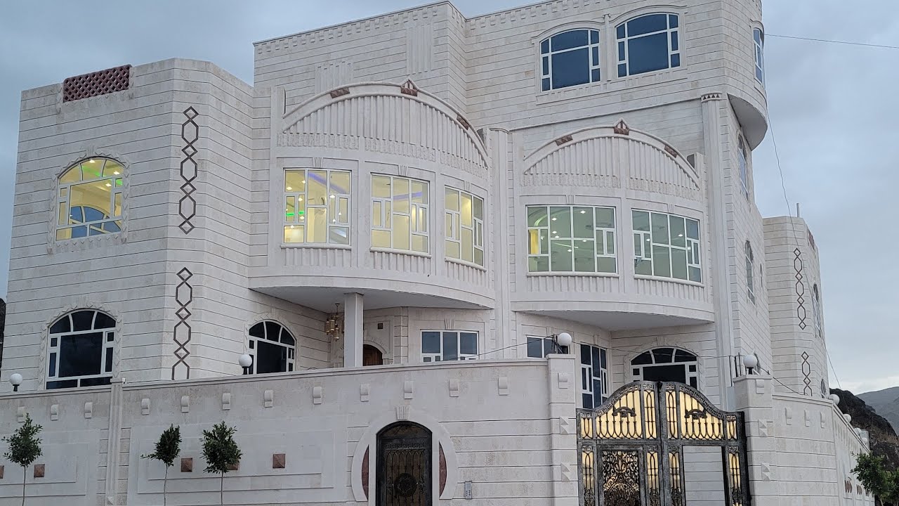 فله كالقصر مع المسبح للبيع رقم469 مطله على صنعاء بيت بوس ☎️775499415