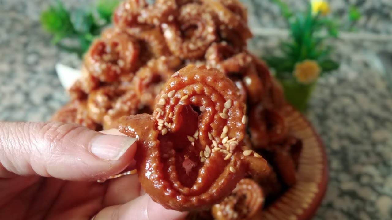شباكية رمضان 2025 بمكونات سهلة و اقتصادية و بمداق ولا اروع ومع طريقة التشبيك
