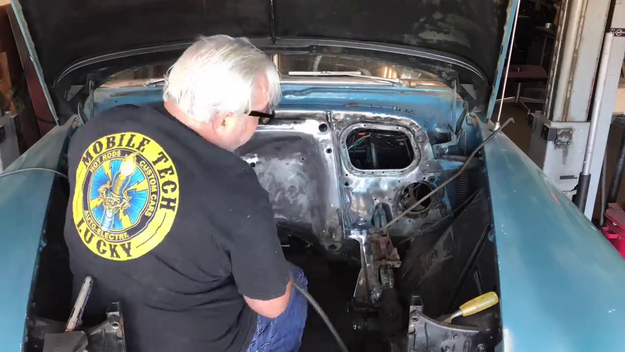 52 Deluxe V8 test fit / Paint Engine Compartment