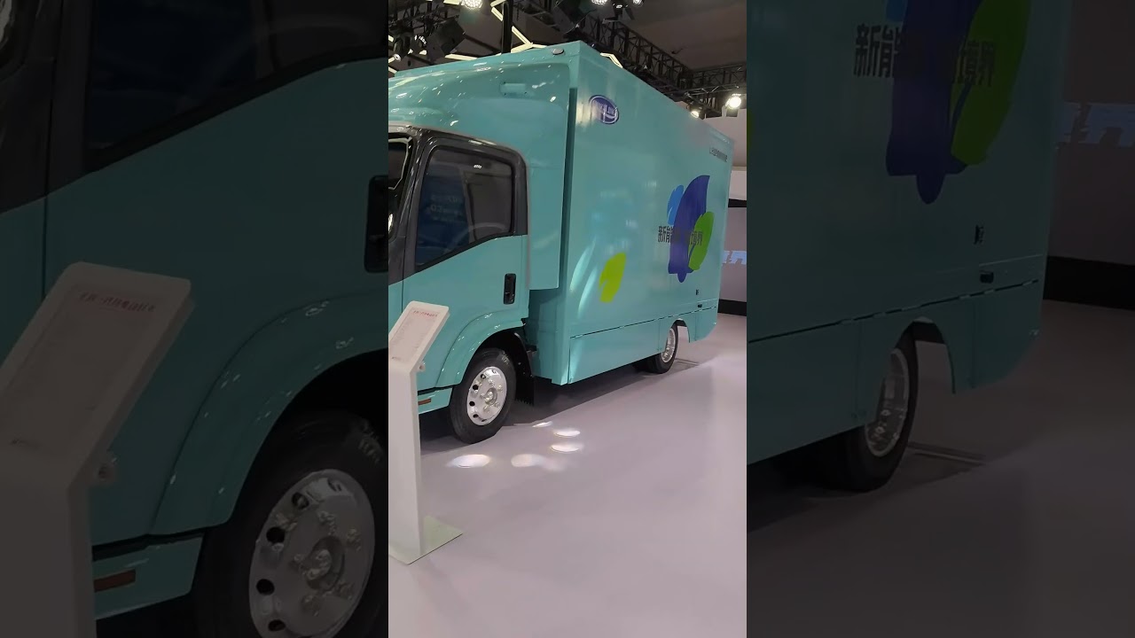 A new generation of pure electric light trucks #isuzu #truck #pickup