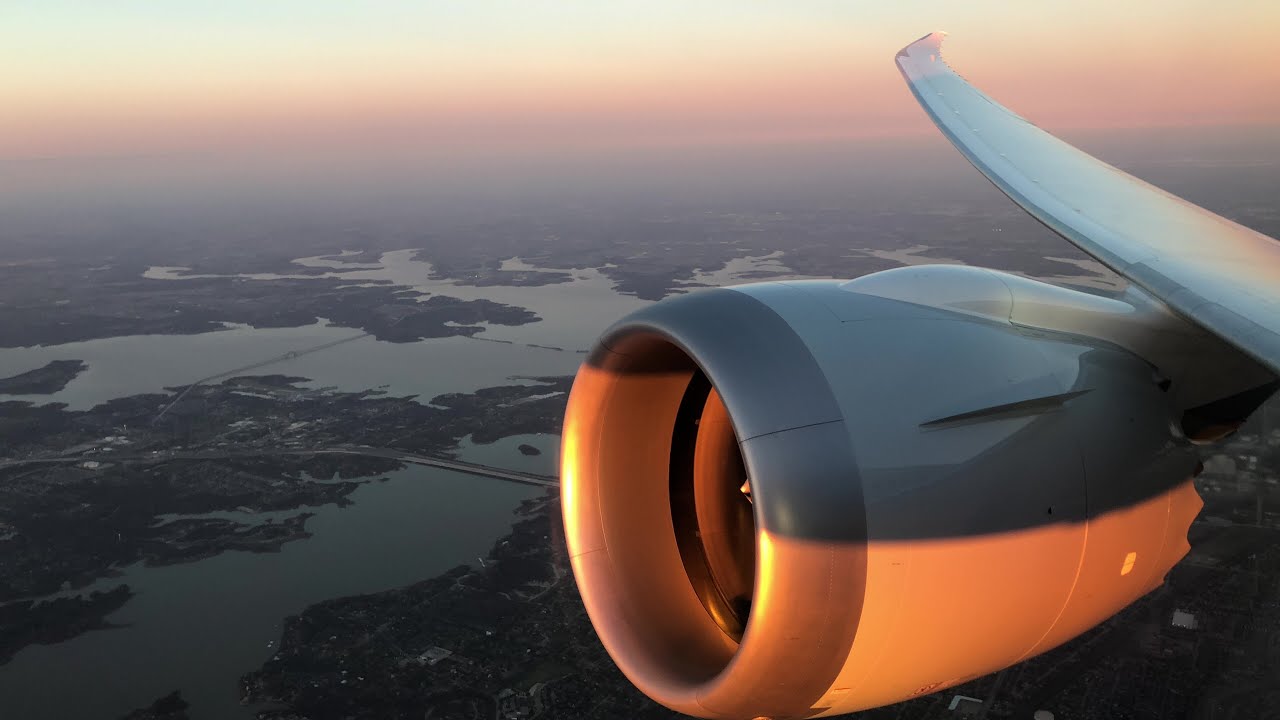 American Airlines | Boeing 787-9 Dreamliner | Sunset Departure from Dallas Fort Worth (DFW)