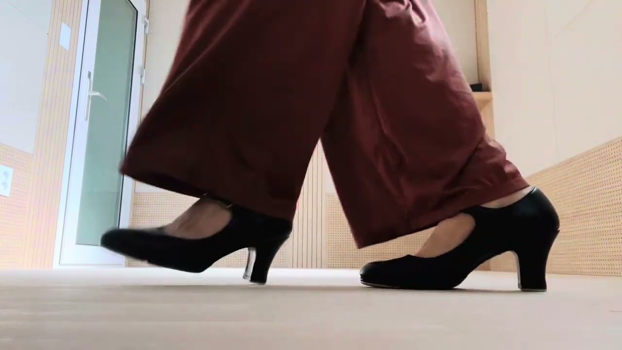 Poupelle of Chimney Town - tapdance
