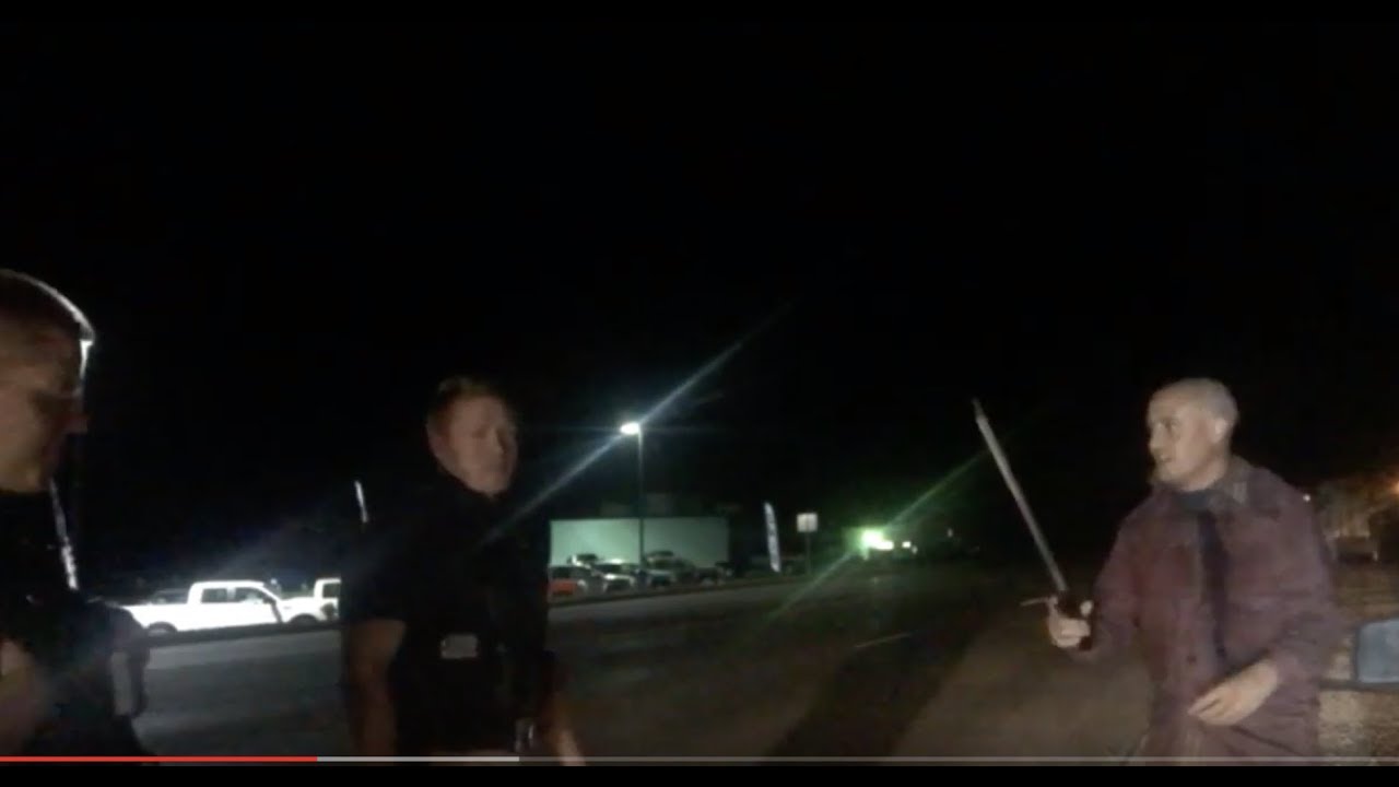 Magician pulls sword on cops and gets off ticket