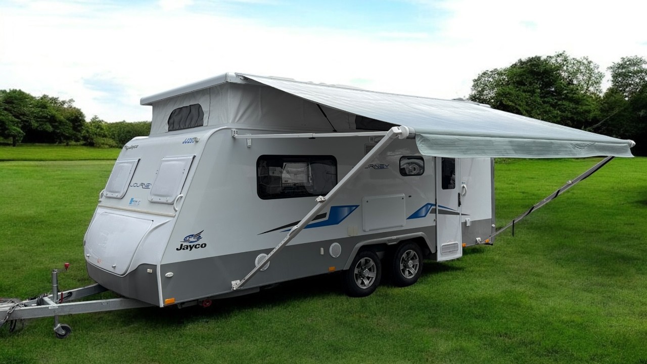 2016 Jayco Journey 17.55-9 