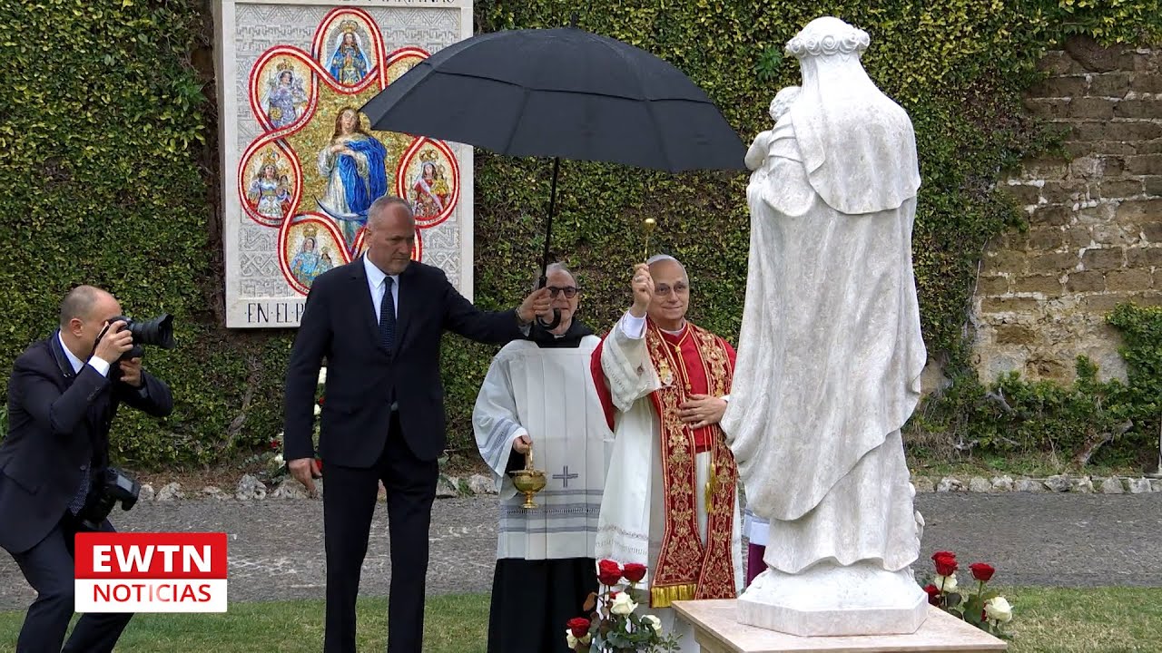 El Papa inaugura mosaico mariano y estatua de Santa Rosa en los Jardines vaticanos