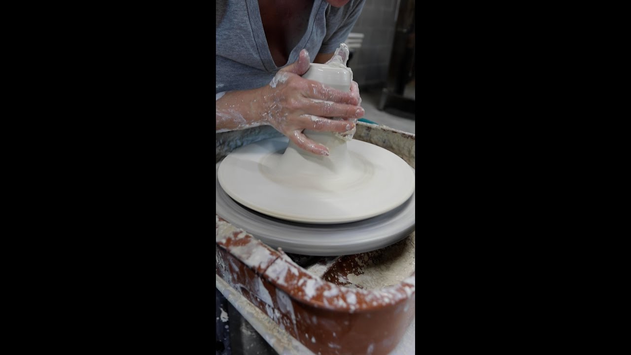 How to throw a porcelain plate
