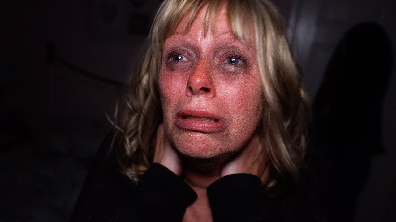 i've never seen mom cry before... (scary)
