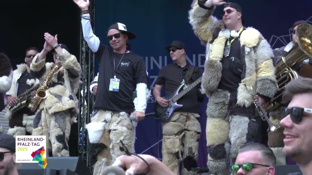 Brassband Yetis auf dem Rheinland-Pfalz-Tag 2025