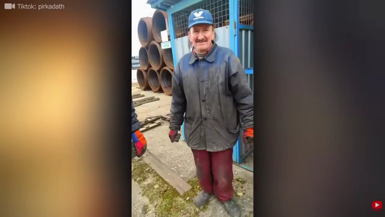 reacting to you had 1 job.