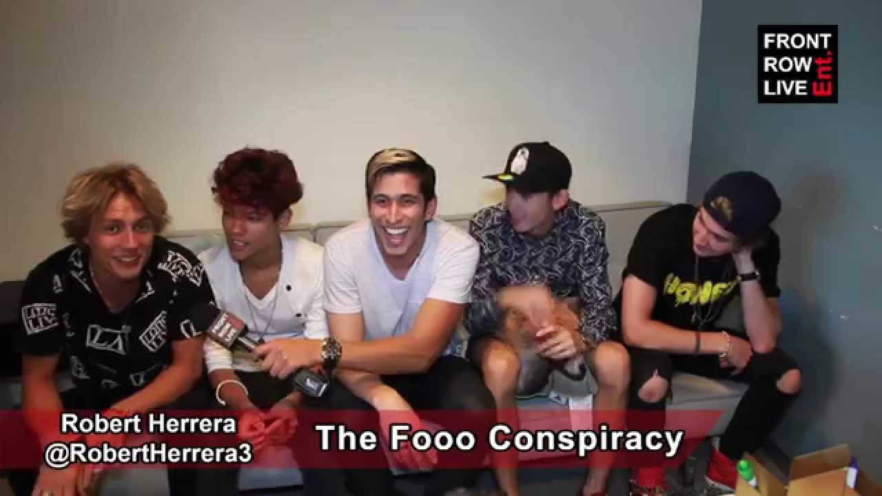 The Fooo Conspiracy обсуждают One Direction, тур «Pop Nation» и новый сингл с @RobertHerrera3