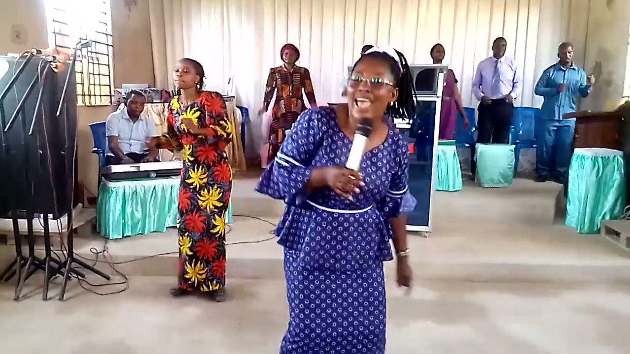 KARIBU USIKILIZE WIMBO WA MTUMISHI WAMUNGU NEEMA MADALENGO. .