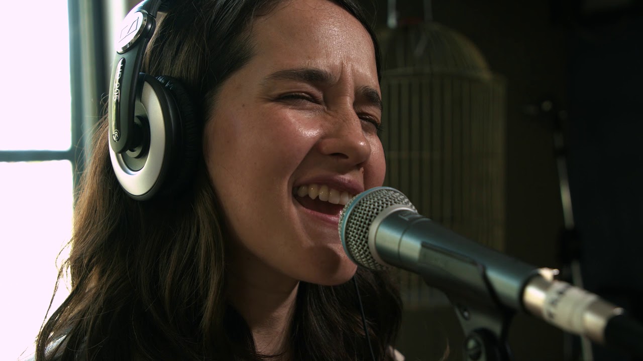 Ximena Sariñana - ¿Qué Tiene? (Live on KEXP)