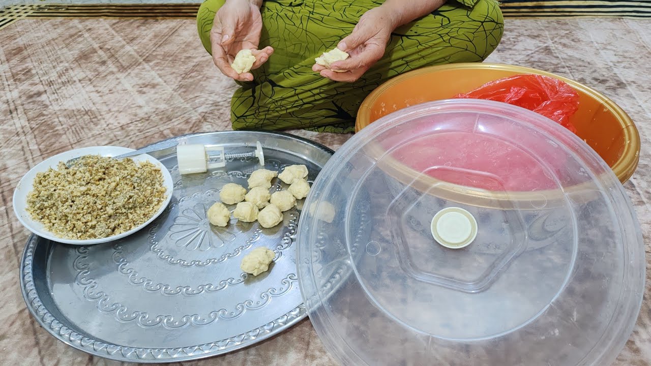 تحضيرات العيد والكليچة أبيت الأهل😊مشاهدة ممتعة 🌷