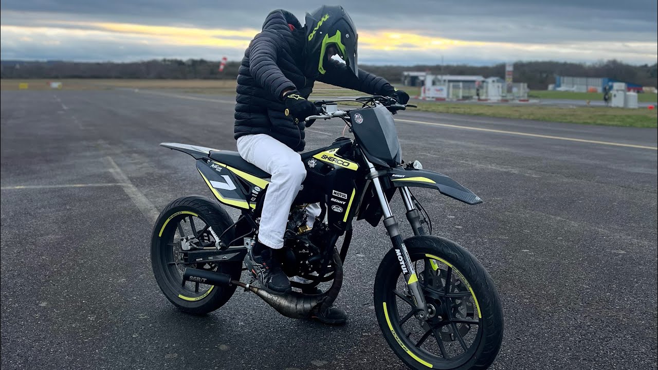Aller au lycée en 50cc (on a bombarderr!!🪐)