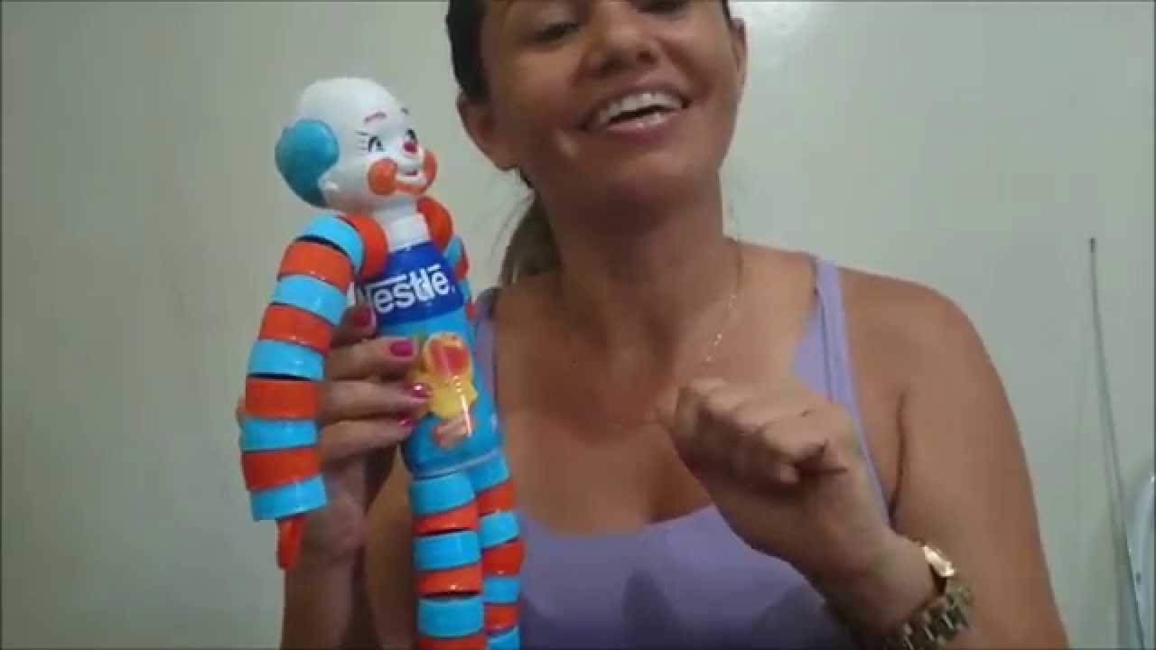 Faça você mesma Palhacinho com tampinhas de garrafa pet