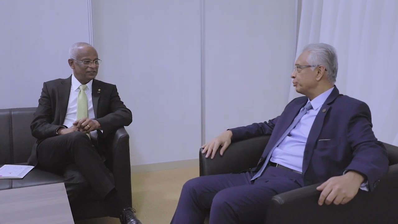 The President meets with the Prime Minister of Mauritius