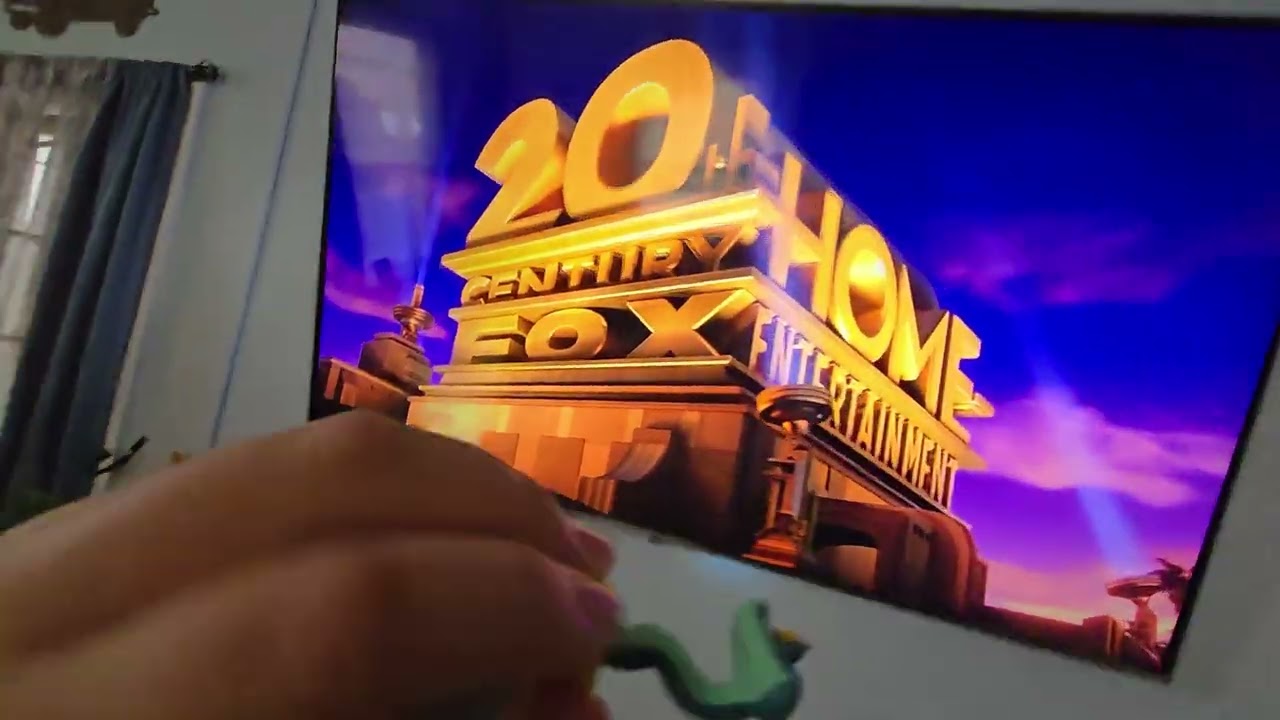 10 scary logos