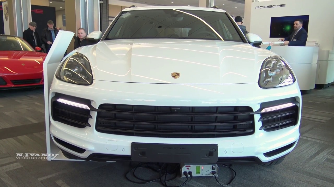 2019 Porsche Cayenne S - Exterior And Interior Walkaround - 2018 Ottawa Auto Show