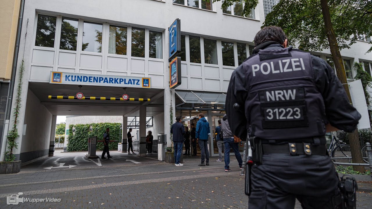 Mann rastet in Discounter aus und verursacht Polizei-Großeinsatz | 20.08.2021