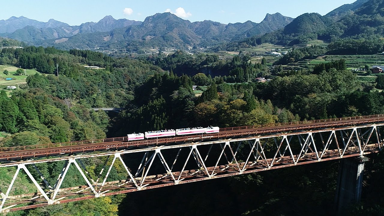 A 30min Railway Trip With a Spectacular View! (Takachiho Amaterasu Railway)