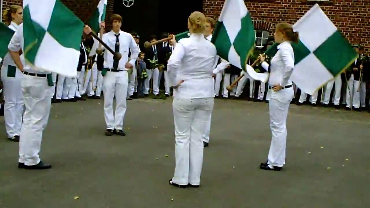Fahnenschlag in Altenberge