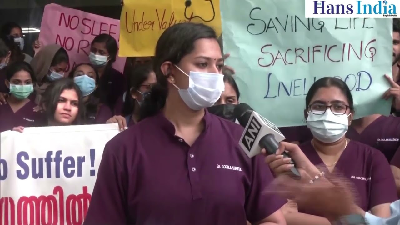 Kochi, Ernakulam : Foreign medical graduates have organized a strike at Ernakulam general hospital