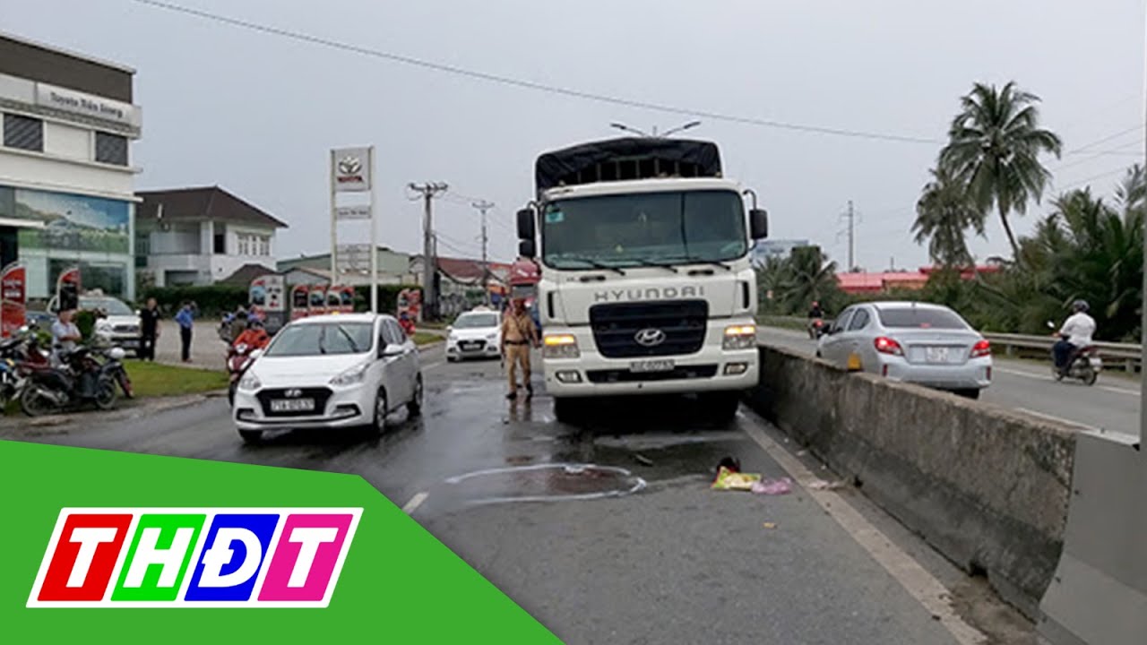 Tiền Giang: CSGT dùng xe đặc chủng đưa nạn nhân đi cấp cứu sau va chạm liên hoàn | THDT