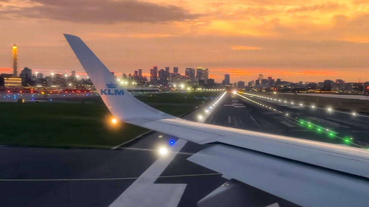 London City full power take-off roll | KLM Embraer 190 | 4K