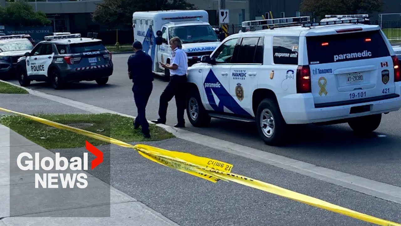 Shooting inside office building lobby in Toronto leaves 3 dead: police