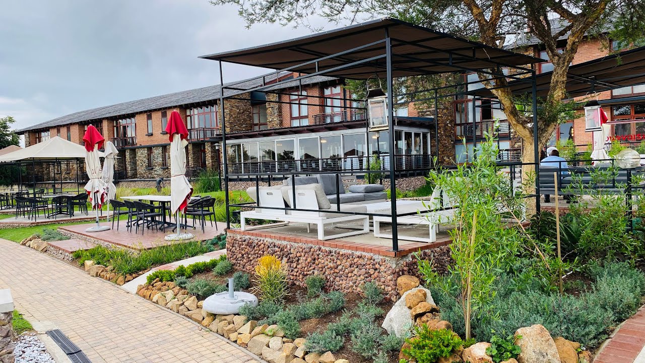 Let’s drive to Riboville Boutique Hotel, Waterfall. Johannesburg | SouthAfrica |