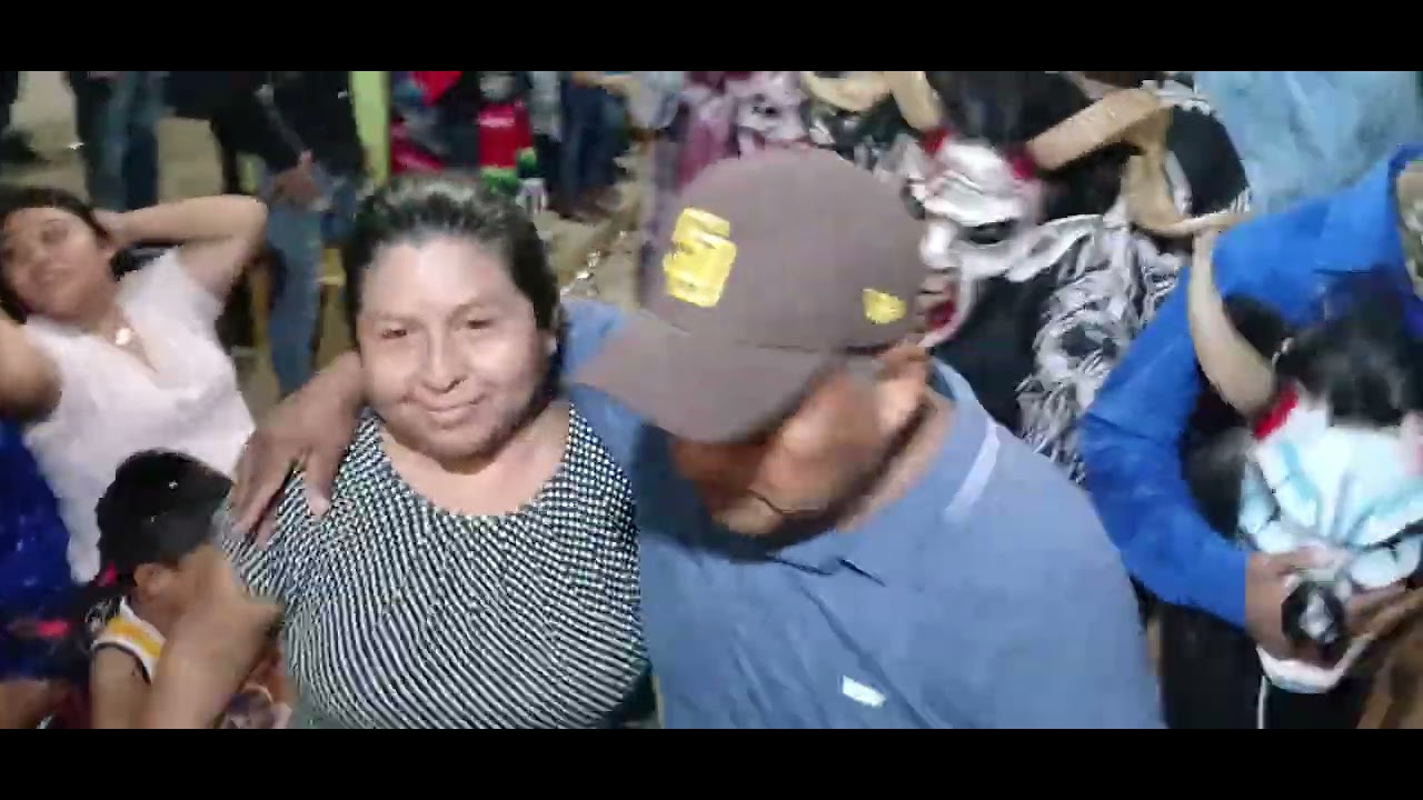 YA AL FINAL YA PARA SERRAR SE DIO LAS GRASIAS ALOS COLAVORADORES