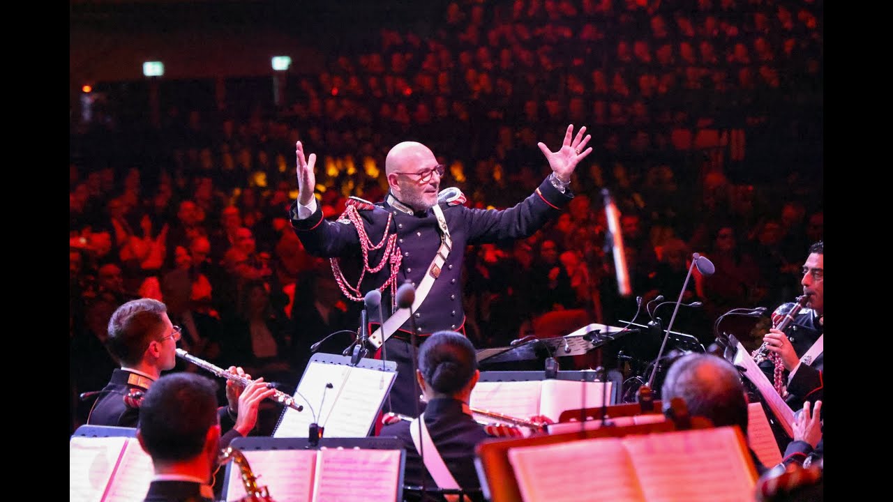 Firenze Pala Wanny Concerto di Natale Fanfara dei Carabinieri per   allievi Marescialli e Brigadieri