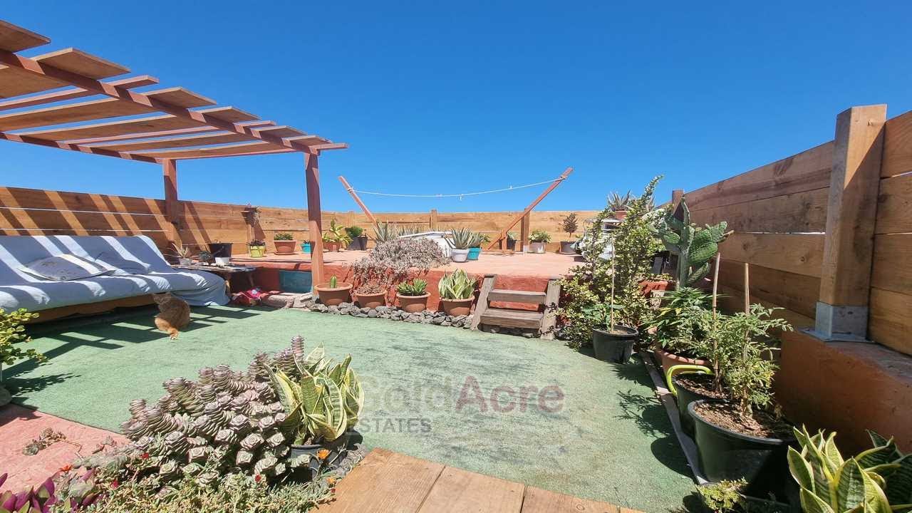 El Roque 1 bedroom apartment with HUGE roof top terrace and panoramic views!!!