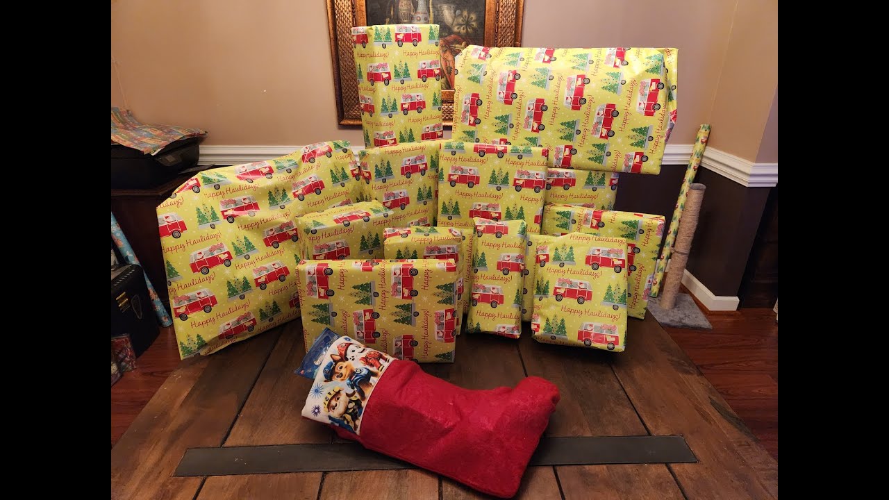 ASMR | Angel Tree Presents & Gift Wrapping (Whisper & Soft Spoken)