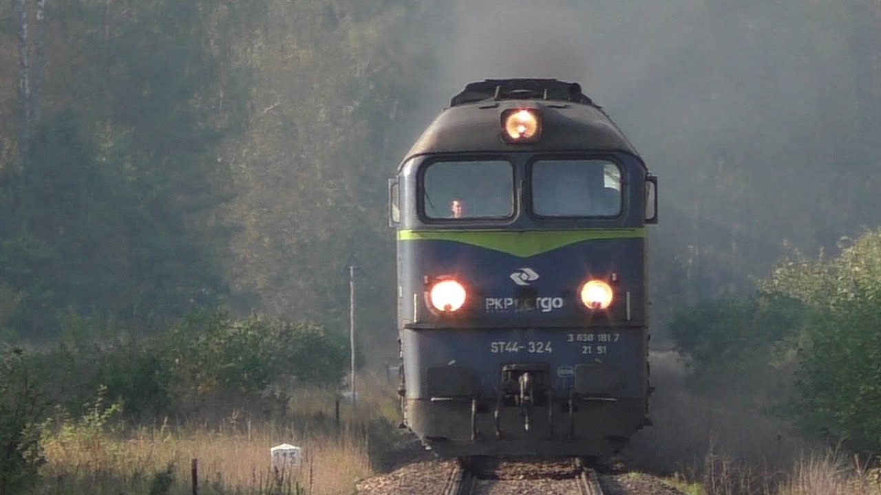 "Potęga Gagarina" ST44-324.