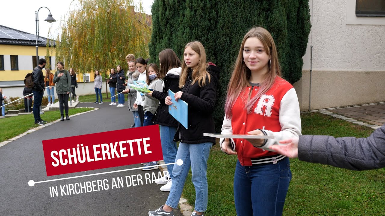 Bücherübergabe mit 200 Schüler | Kirchberg an der Raab | vulkantv.at