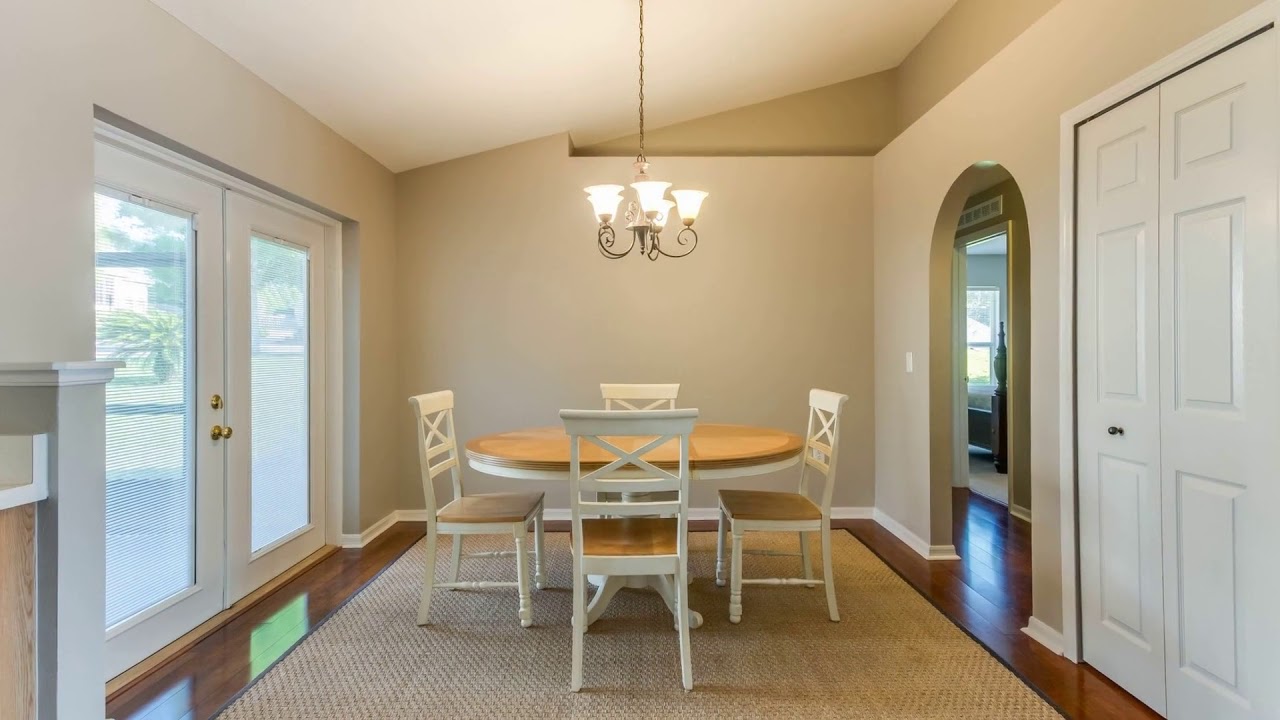 Lake View Village 2620 SW 20th Circle Ocala, FL 34471 Home for Sale