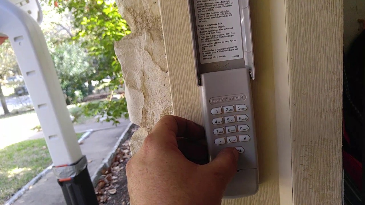 ✅ Chamberlain Garage Door Opener MyQ Keypad Programming