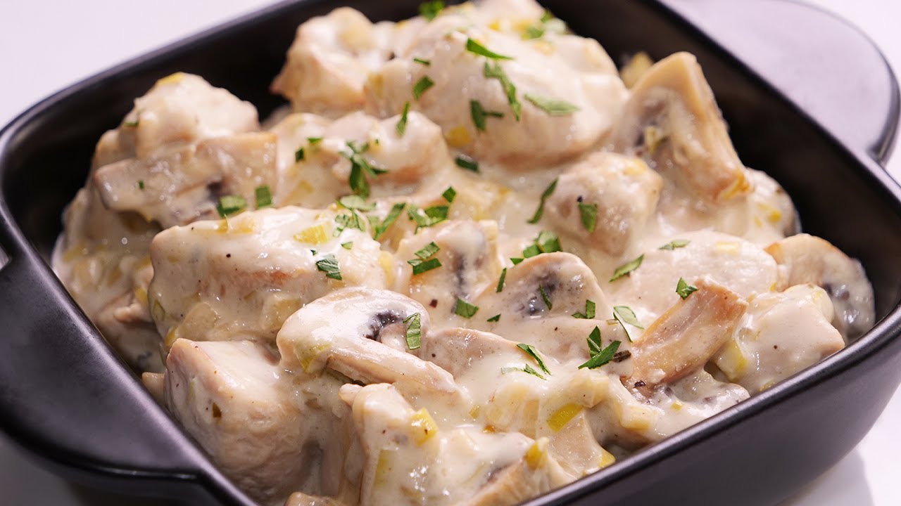 Курица в соусе с грибами и сливками 🍗😋